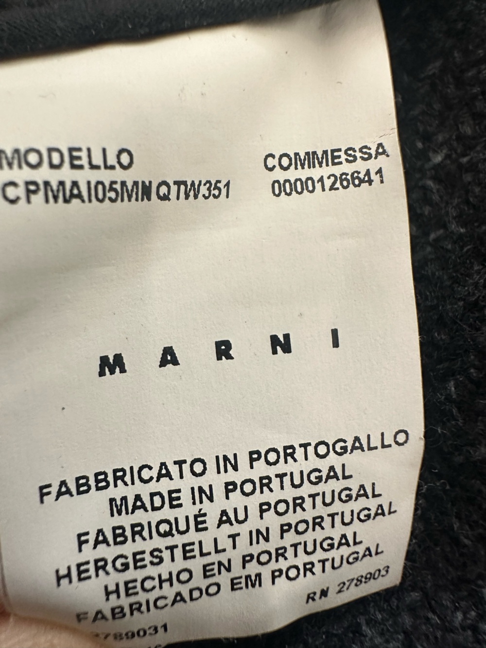 MARNI Winter Edition 2010 Wool Lamb Leather Oversized Long Vest Coat - Picture 7 of 11
